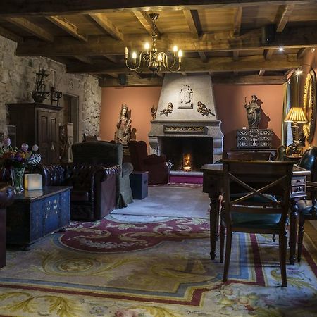 Hotel Monumento Convento De San Benito А-Гуарда Экстерьер фото