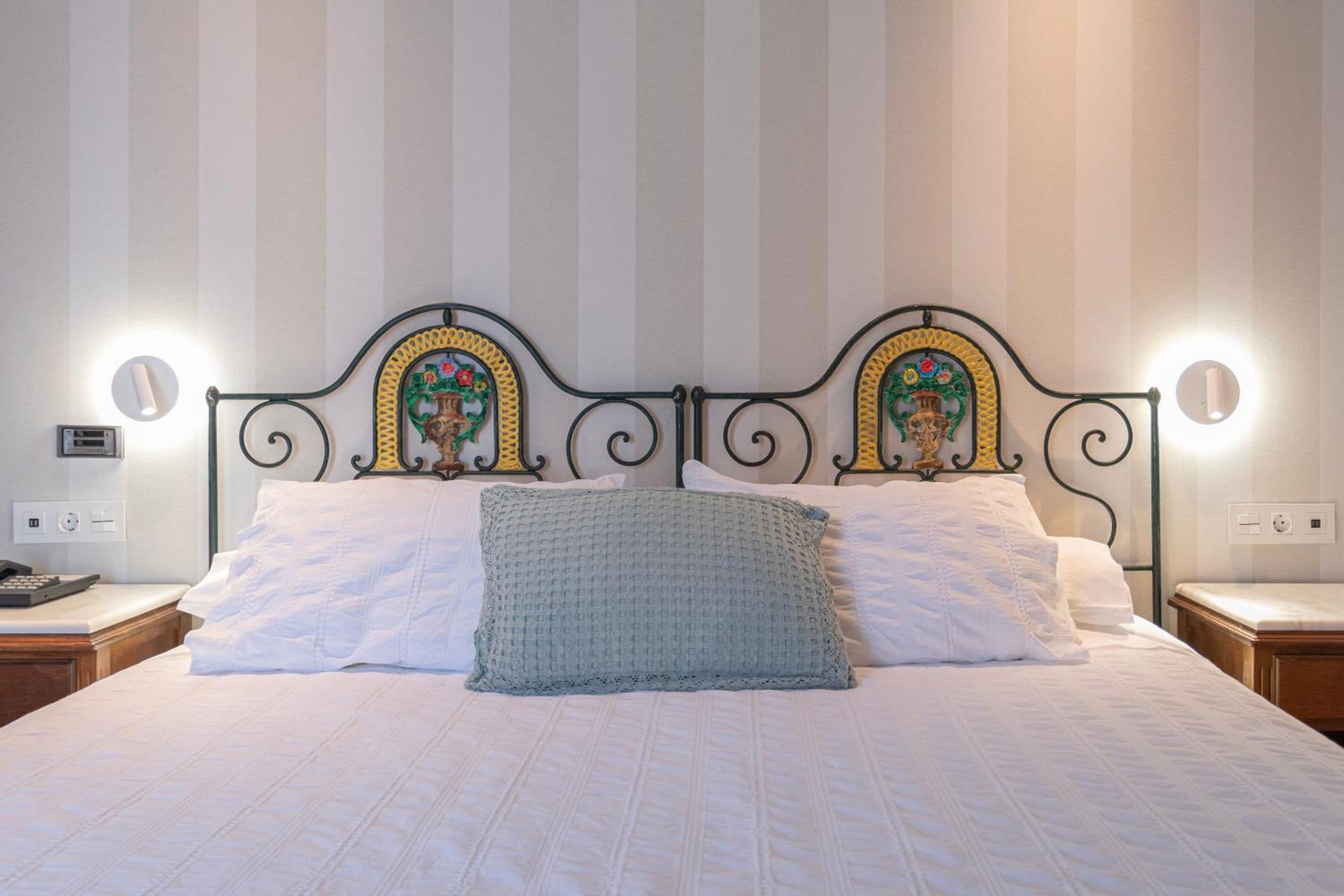 Hotel Monumento Convento De San Benito А-Гуарда Экстерьер фото